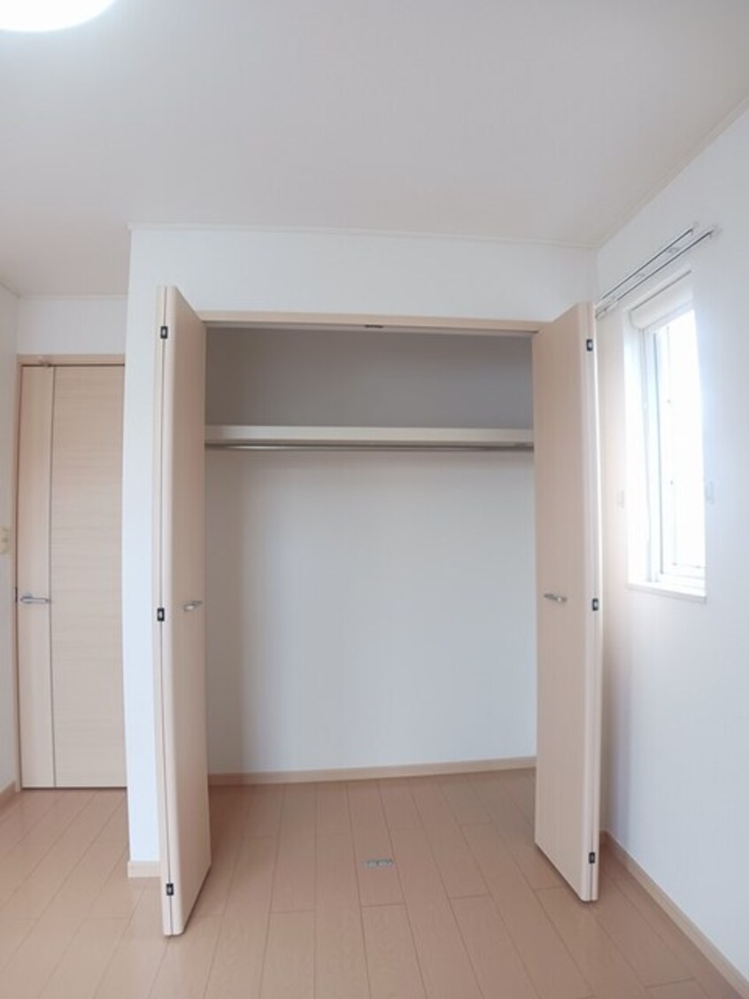 収納 フルール・Ｍ３　Ｂ