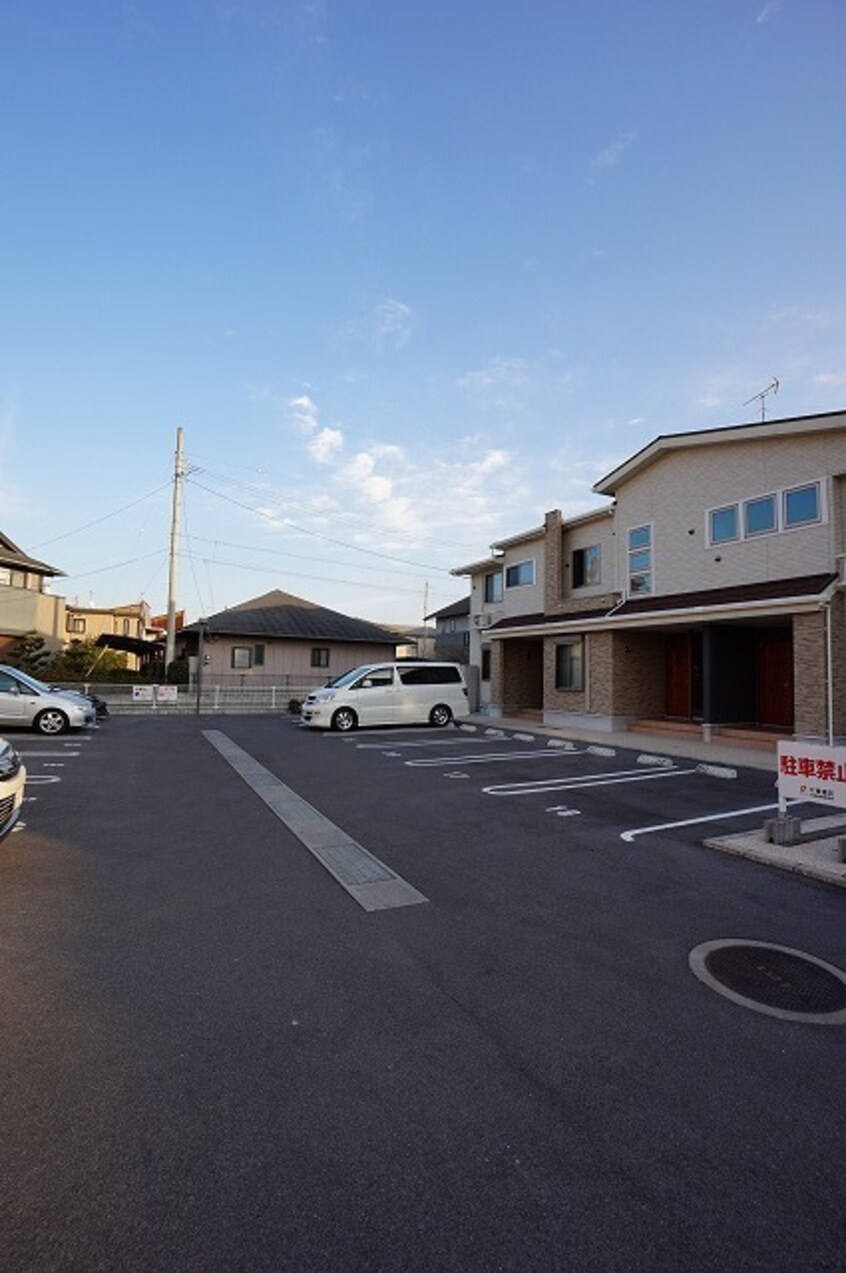 駐車場 アリストガーデンⅣ