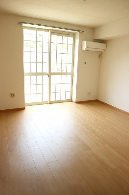 居室・リビング エルピーダＭ　Ｄ棟