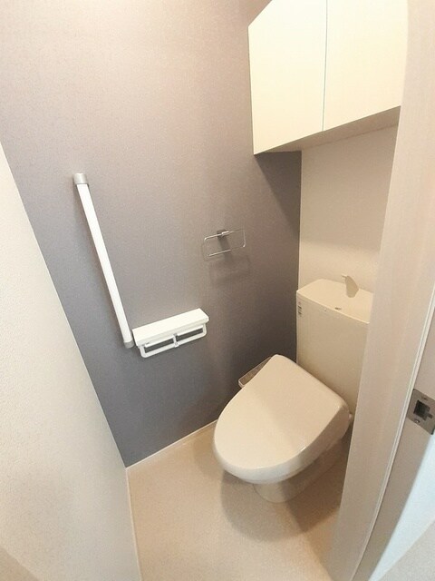 トイレ カメリア郷東Ｂ