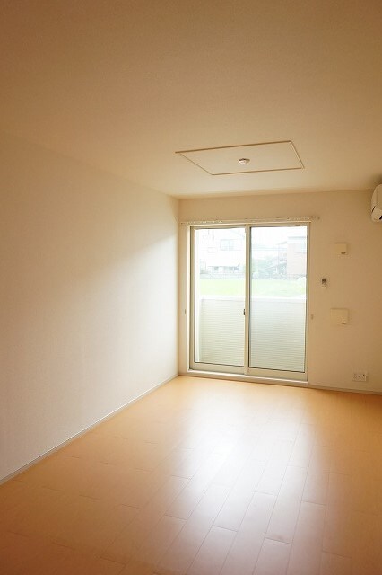 居室・リビング アルカディアＡ