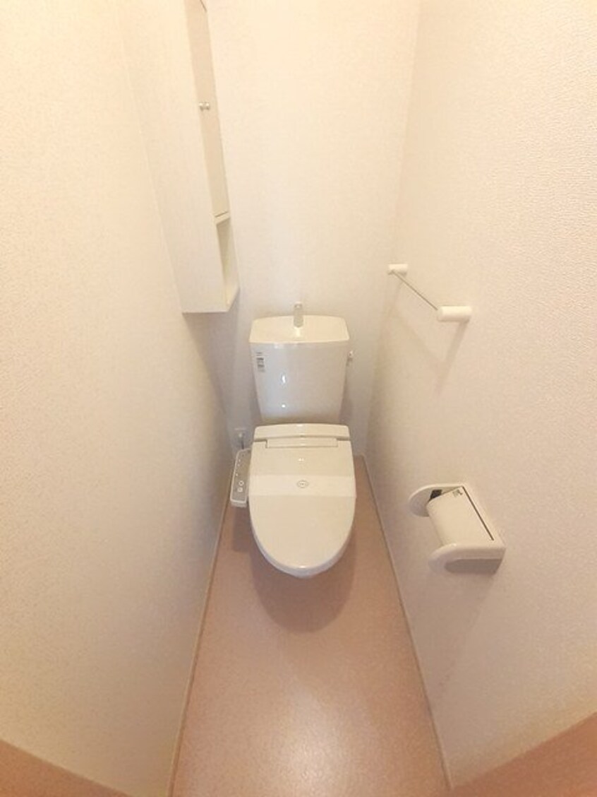 トイレ サンパラソルＤ