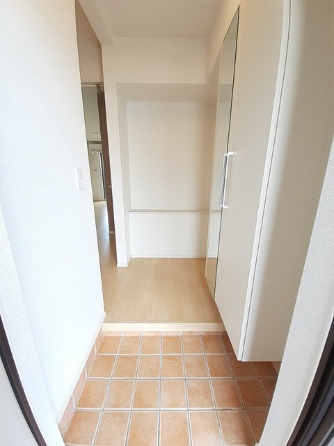 玄関 オーブ下田井Ｆ