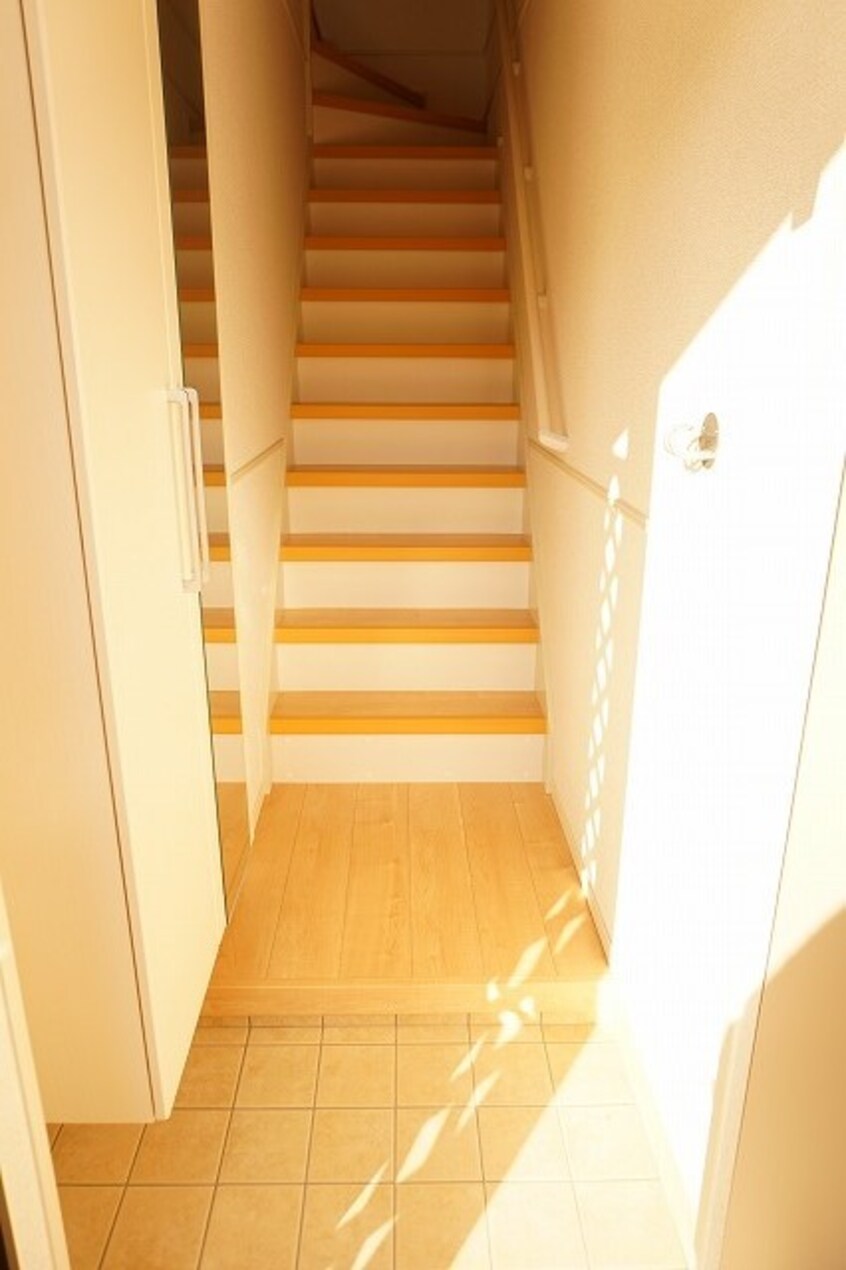 玄関 エンジェル・コートＭＹ　Ⅰ