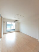 居室・リビング ＥＩＧＨＴ多肥上Ａ