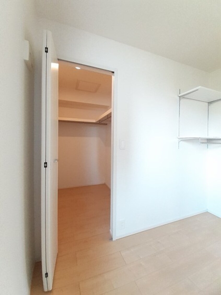 収納 ＥＩＧＨＴ多肥上Ａ