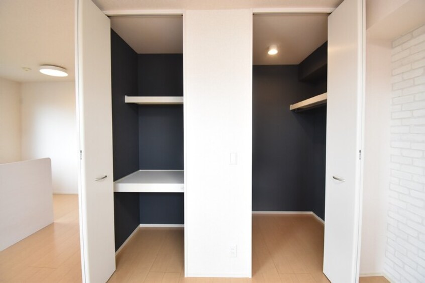 ウォークインクローゼット・物入（ＬＤＫ） グランシャリオ