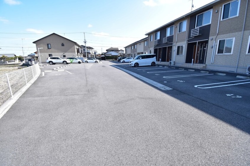 駐車場 グランツ上薬王寺 C棟