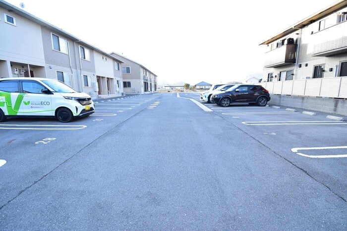 駐車場 グランツ上薬王寺 C棟