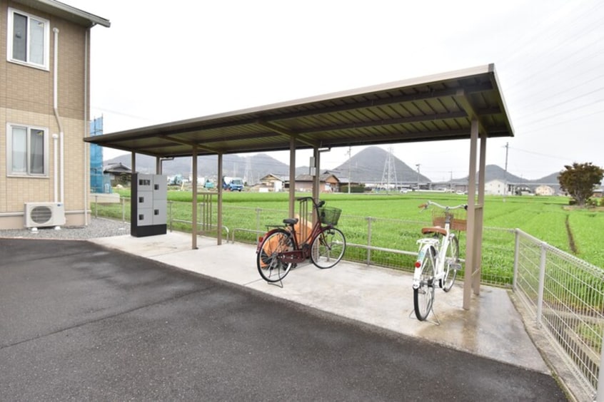 駐輪場（Ｃ棟） グランツ上薬王寺 C棟