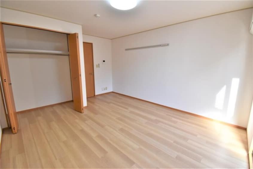 洋室９帖 グレイスフルＫ