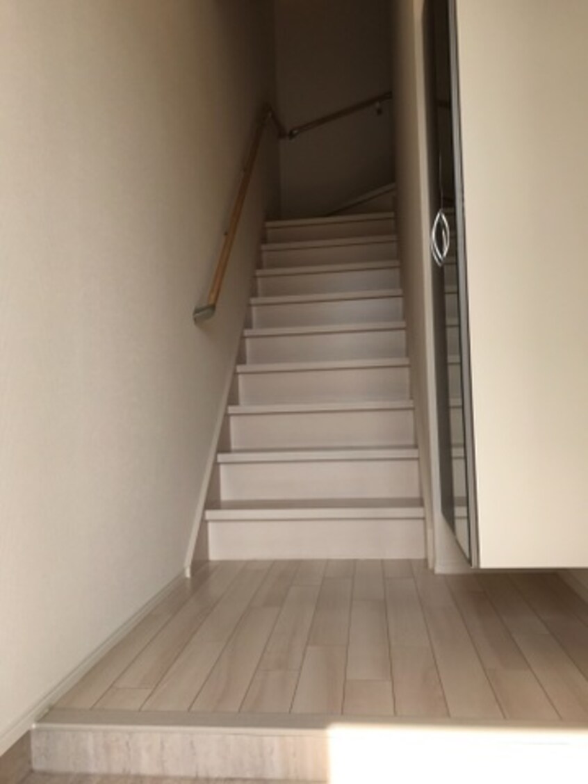 玄関 ヴィヴァーチェ