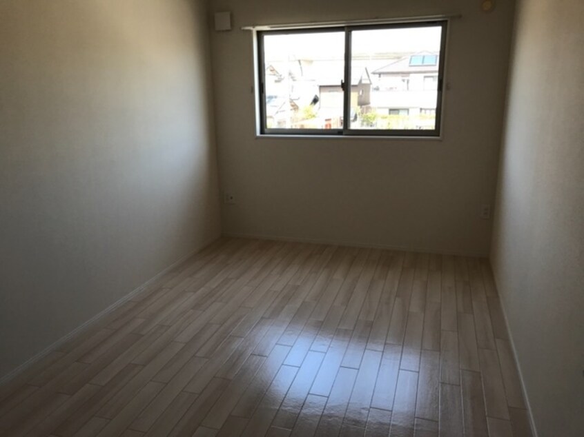 洋室 ヴィヴァーチェ