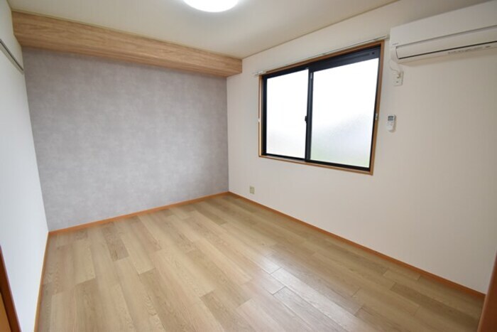 北西洋室６帖 グレイスフルＫ
