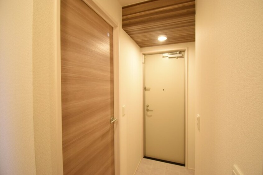 玄関 ナーブ屋島 B棟