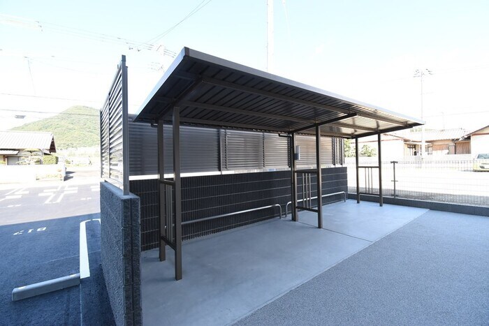 駐輪場 ナーブ屋島 B棟