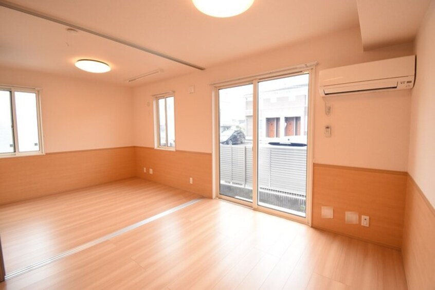 ＬＤＫ１０．１帖～洋室４．２帖 プランドール