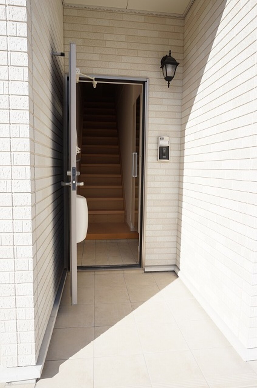 玄関 ルーベル上林　Ａ