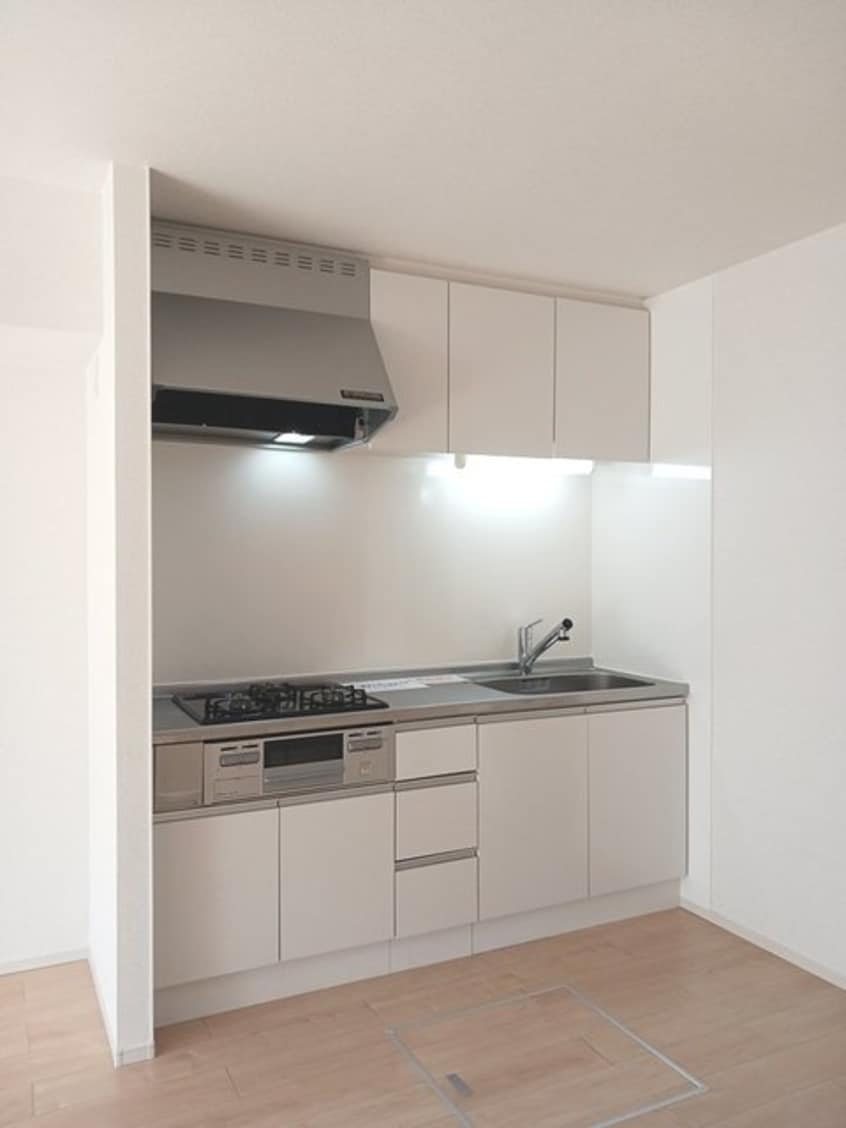 キッチン マリナ　アーク　ガーデンＢ