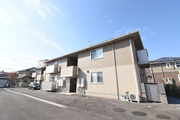 建物外観 メゾンシャルム春日