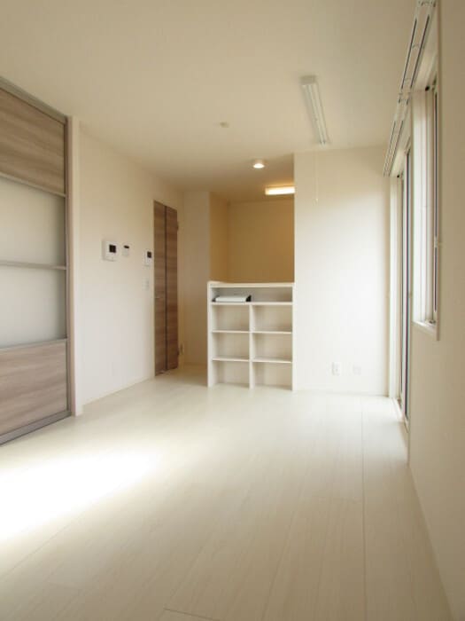 LDK１１．８帖 メゾンシャルム春日