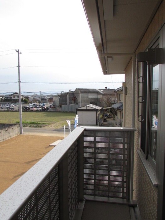 庭（専用庭） メゾンシャルム春日