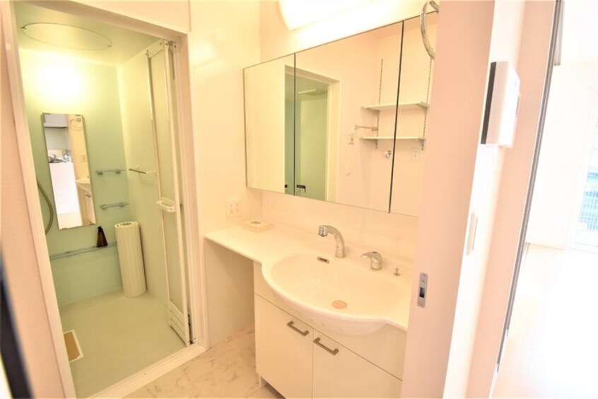 洗髪洗面化粧台 グランシャリオ