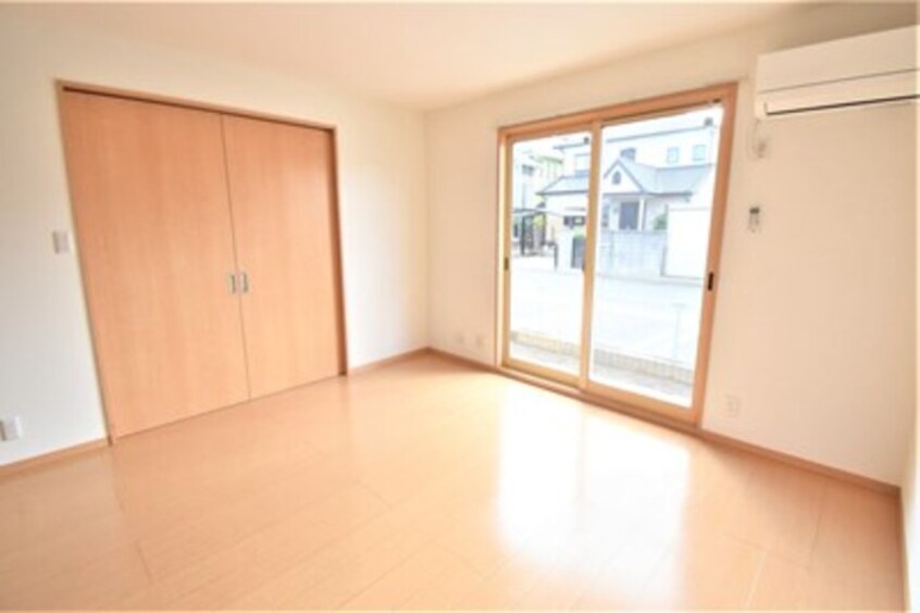 ＬＤＫ１２帖 Ｔ’ｓスクエア D棟