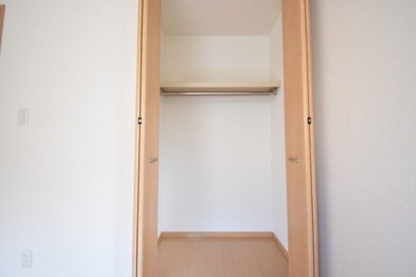 クローゼット（北洋室） Ｔ’ｓスクエア D棟