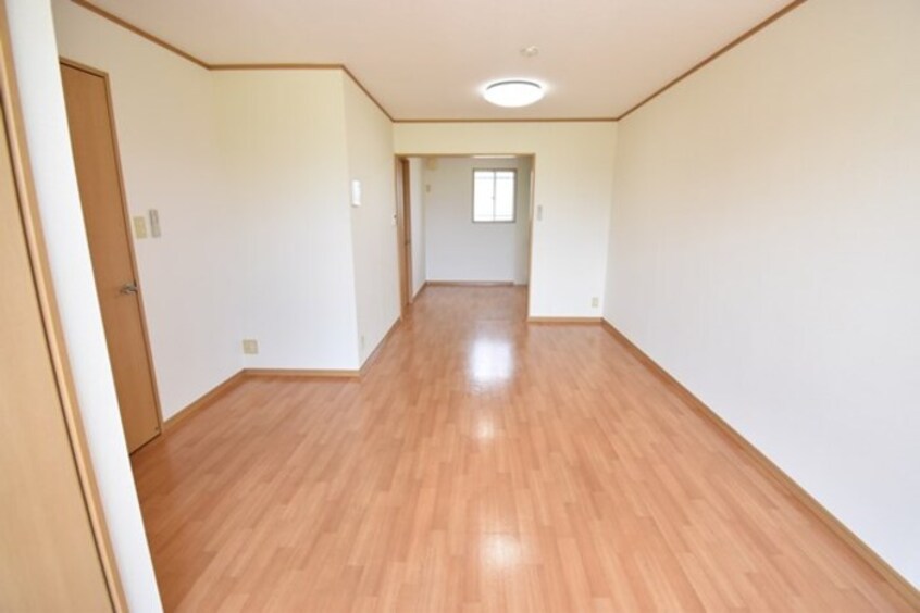 ＬＤＫ１４．１帖 リースランド春日 Ｃ