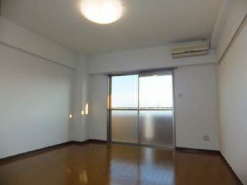  レーベンスクエア