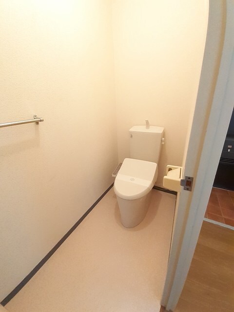 トイレ エルディム大谷