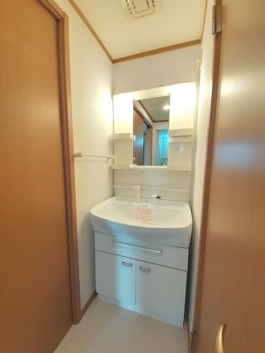 洗面所 リバーウエスト　Ｂ