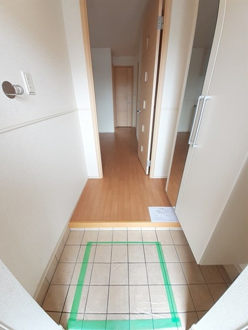 玄関 ファイン　ヒルズＭ　Ｃ