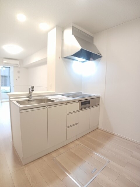 キッチン クラール鶴市フロイデＡ