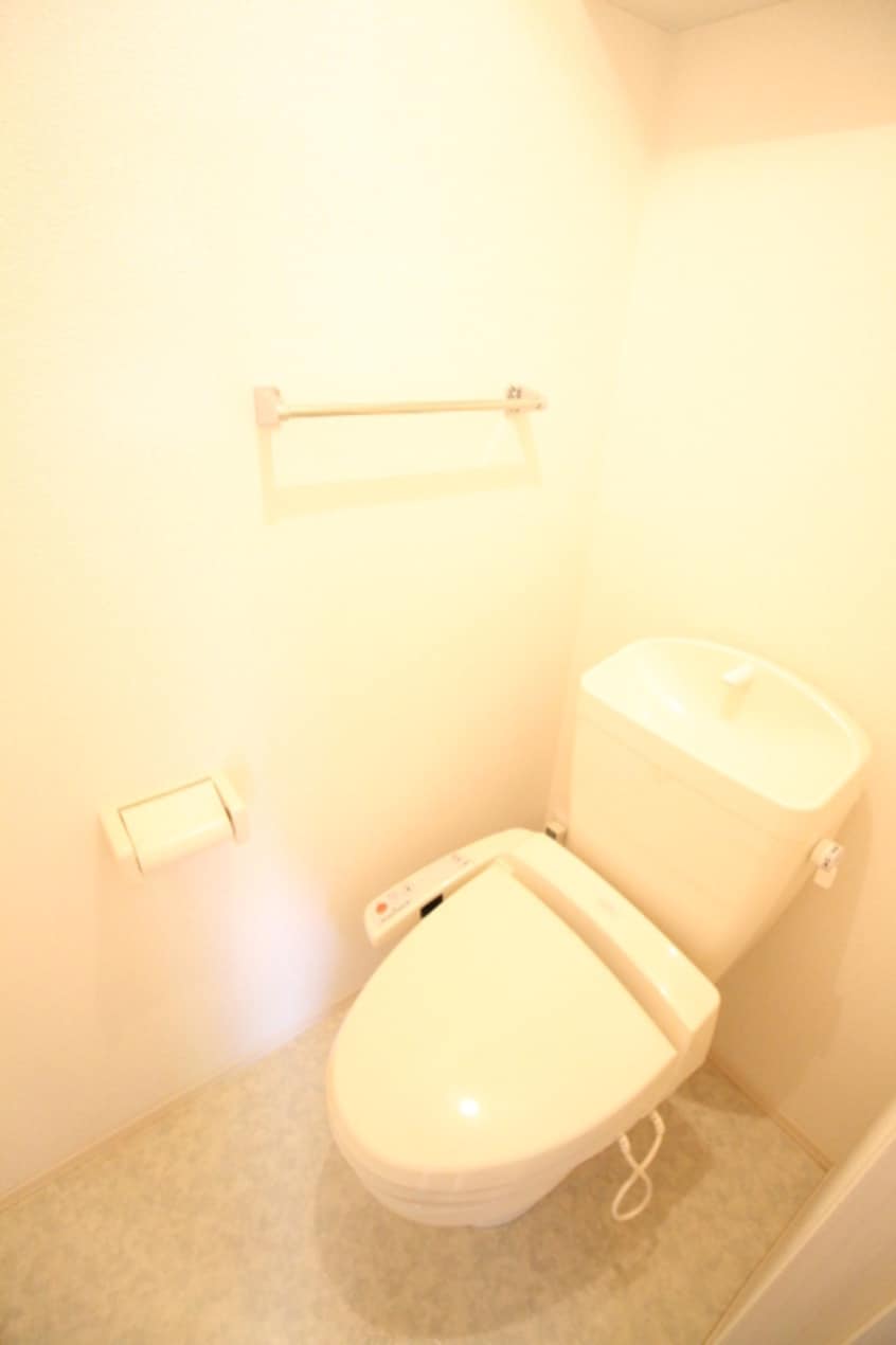 トイレ（温水洗浄暖房便座） グラン・ノーブル C棟