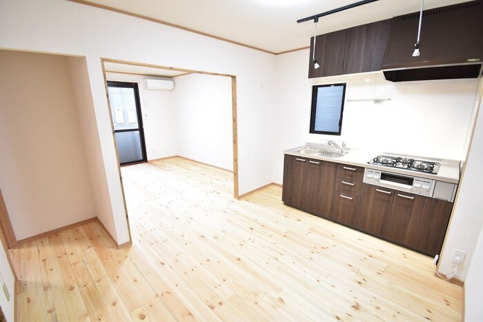 ＬＤＫ１２帖 サンハイツM B棟