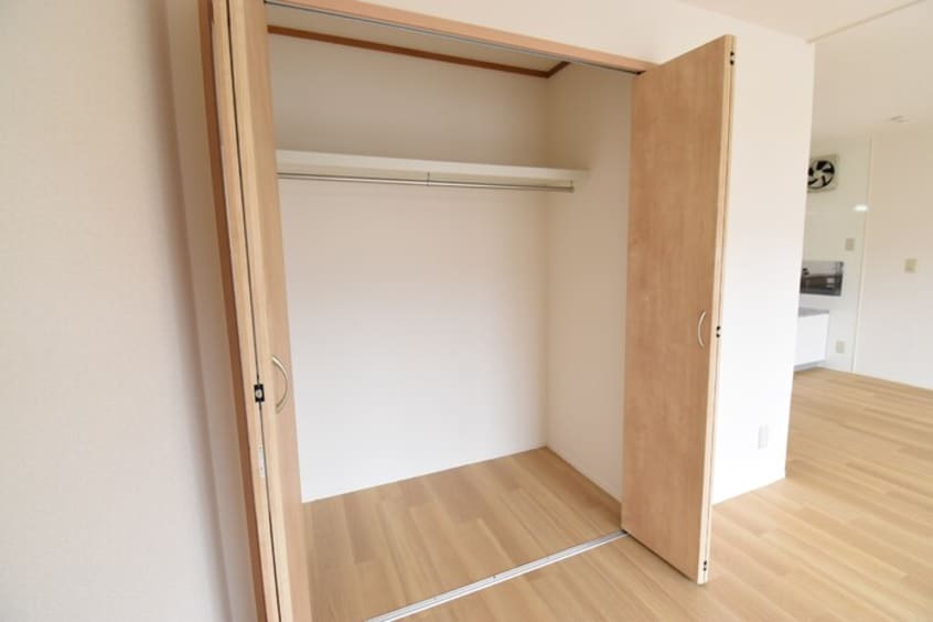 クローゼット シャインポート屋島A～D棟 A棟