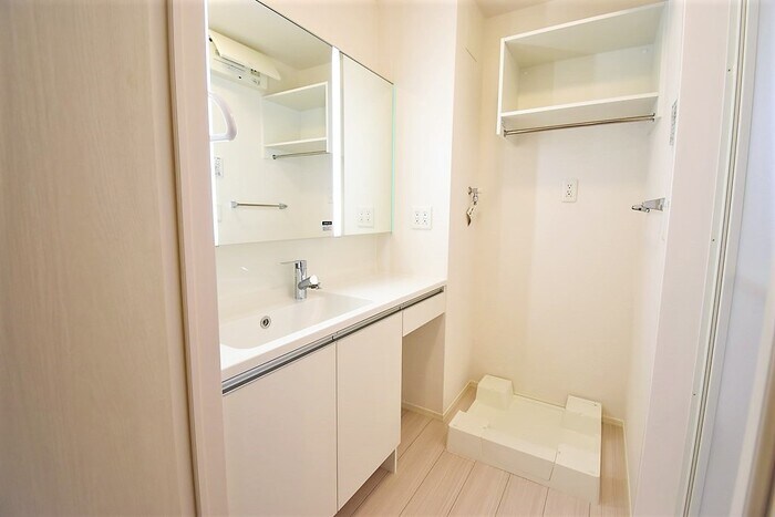 洗髪洗面化粧台・室内洗濯機置場 ドヌール・エスパース A棟