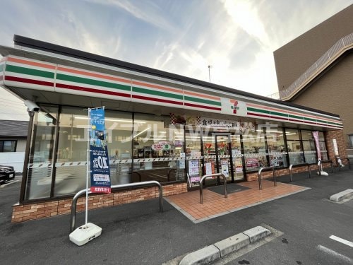 セブンイレブン 高松木太中央公園前店(コンビニ)まで452m ベルポスト松縄Ⅱ