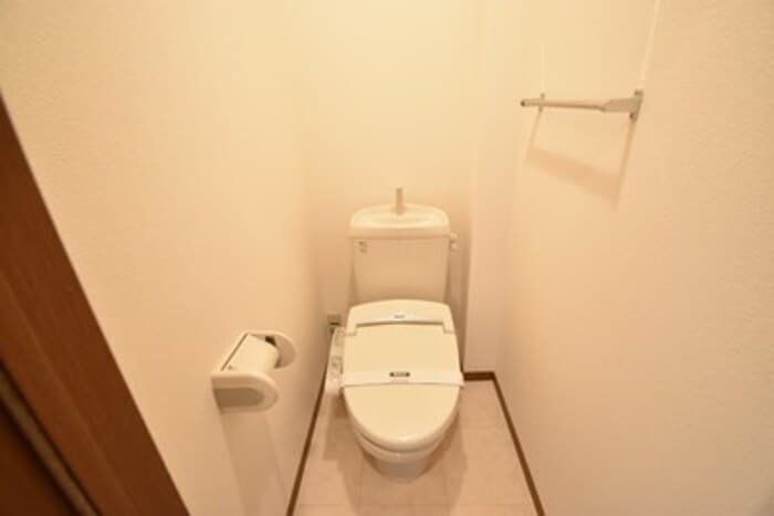 温水洗浄暖房便座 ユイマールガーデンⅡ A棟