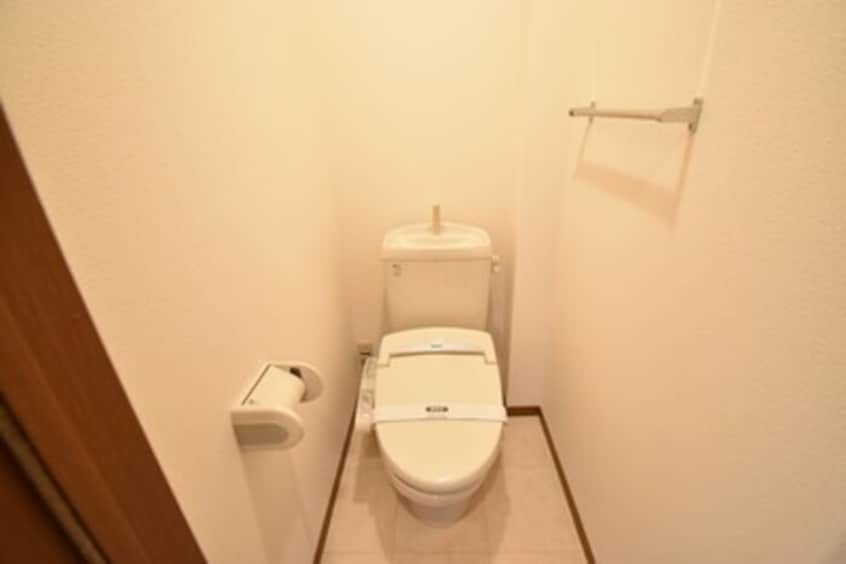 温水洗浄暖房便座 ユイマールガーデンⅡ A棟