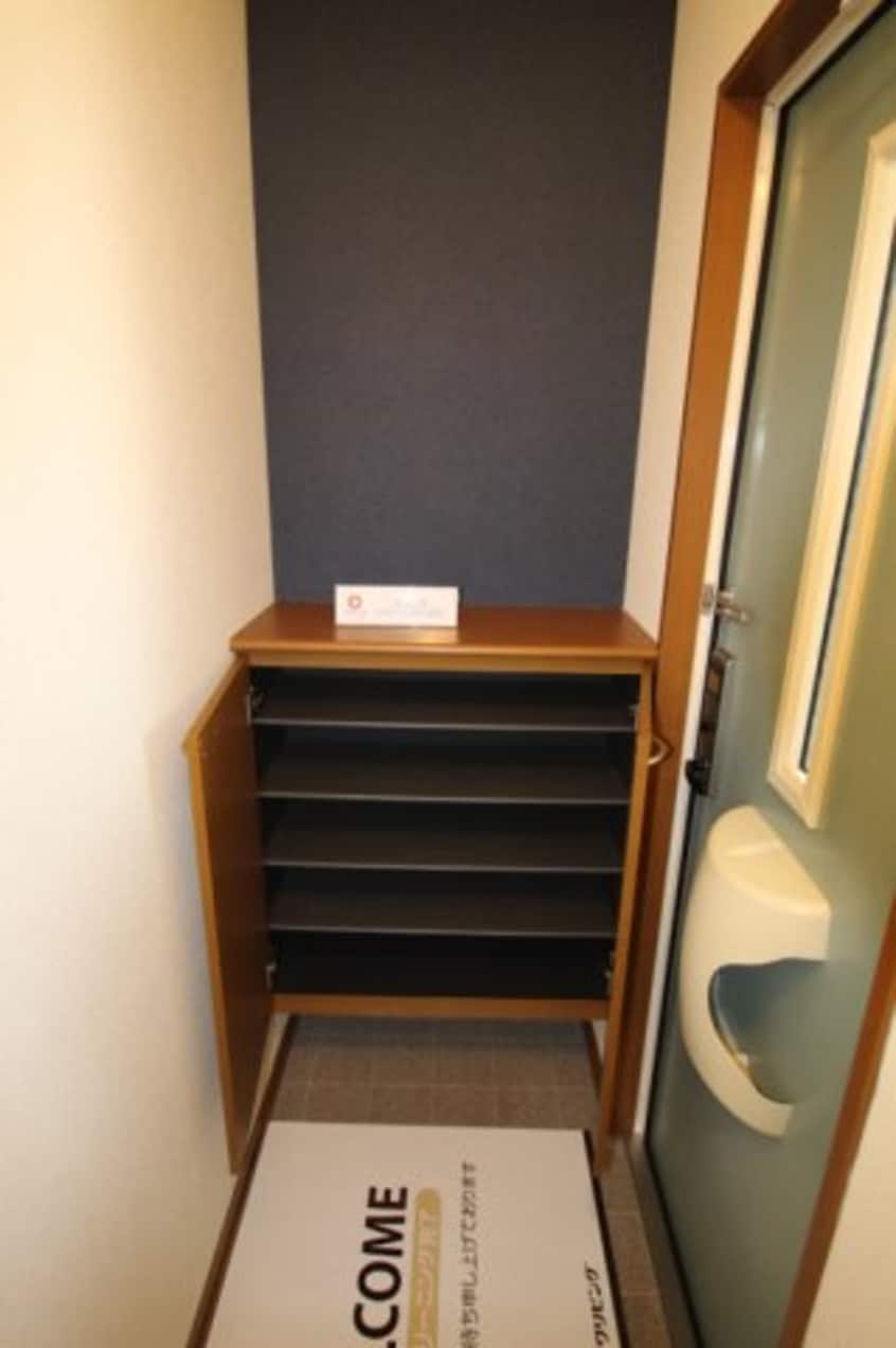 シューズボックス ユイマールガーデンⅡ A棟