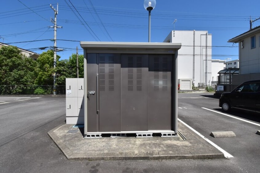 ゴミ置場 リースランド松縄 Ｃ