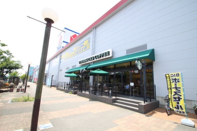 スターバックスレインボーロード店（418ｍ） ルコネッサンス