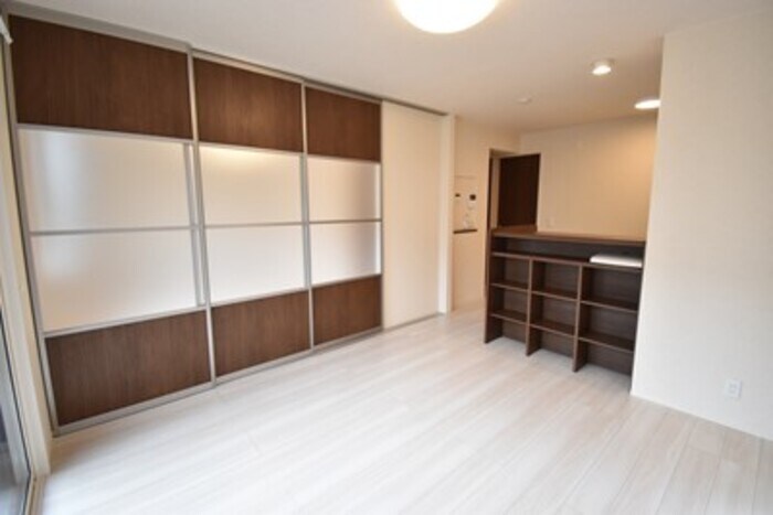 ＬＤＫ１０．９帖 ルピナス A棟