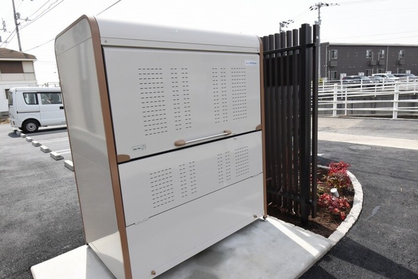 ゴミ庫 ルピナス A棟