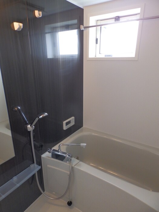 追い焚き機能、子窓付 ルーラル タウン B棟