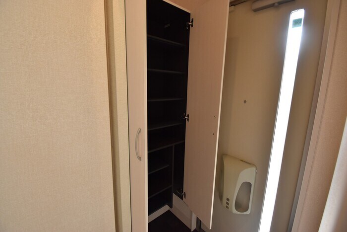 シューズボックス（トールタイプ） レグルス B棟