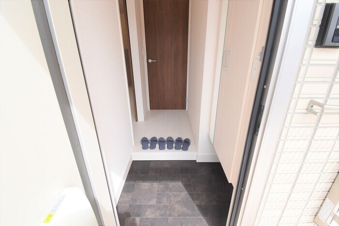 玄関 レグルス B棟